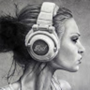 Meet your Posher, Cassandra